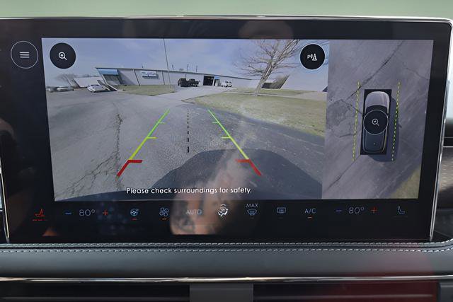 Used 2025 Lincoln Corsair Grand Touring w/ Equipment Group 301A image 23