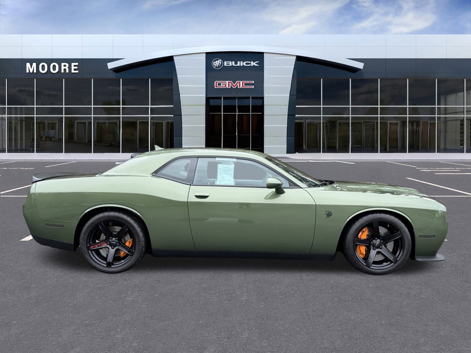 Used 2022 Dodge Challenger SRT Hellcat w/ Plus Package image 2