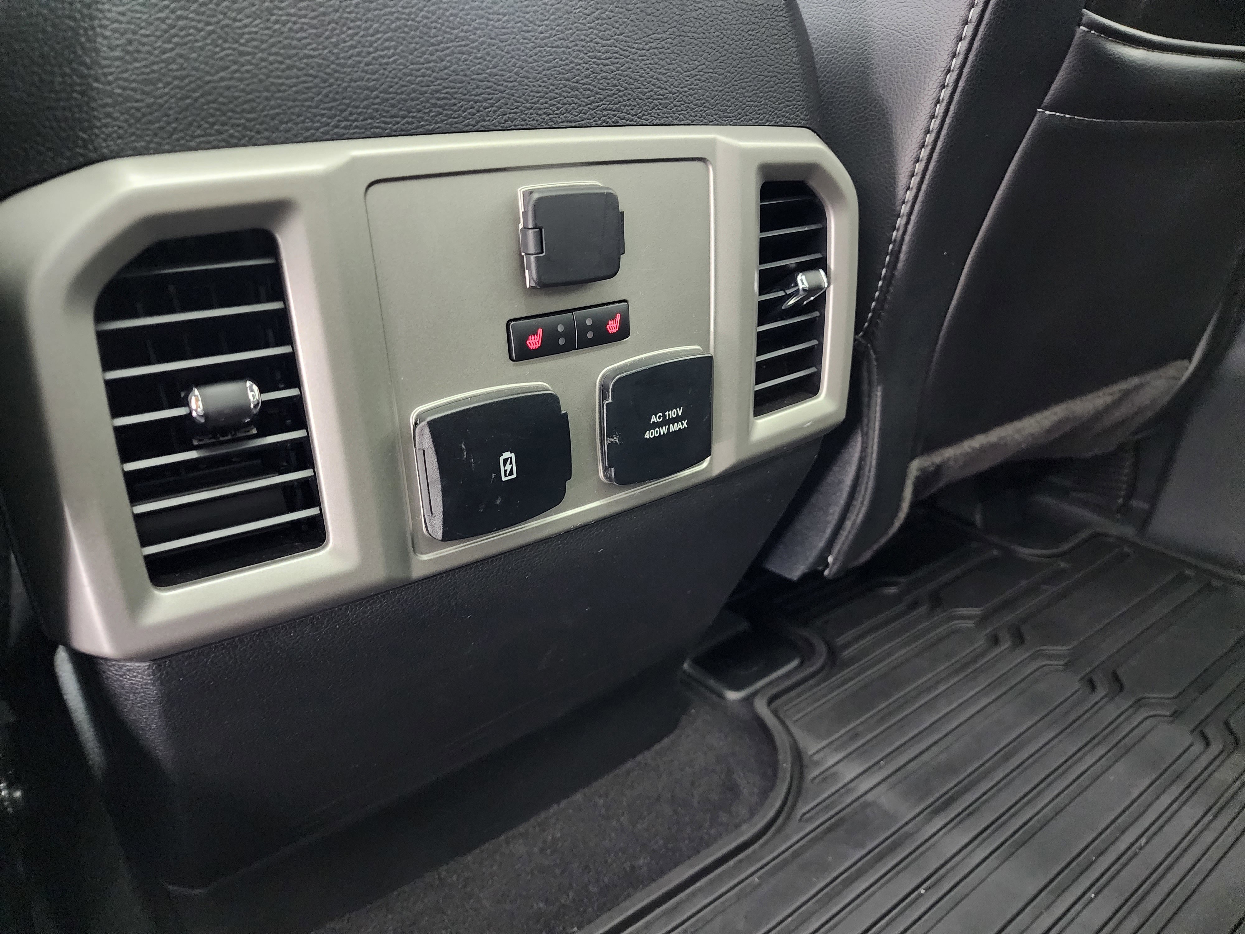 Used 2020 Ford F350 Lariat w/ Lariat Ultimate Package image 44