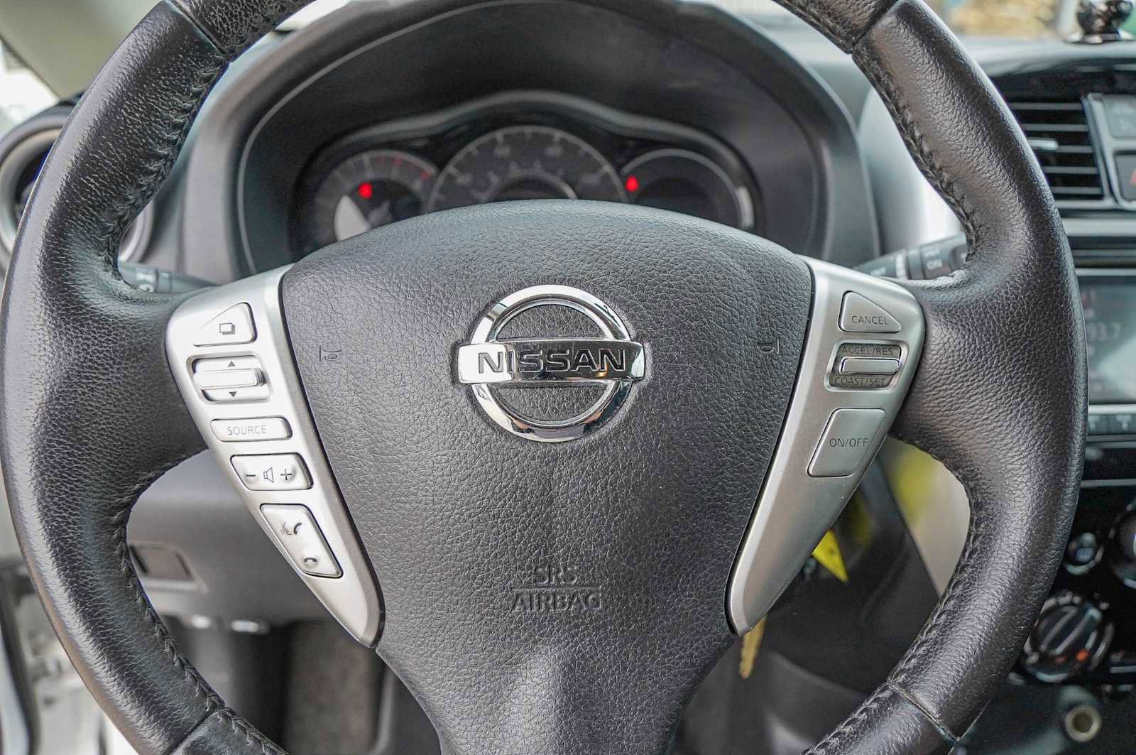 Used 2018 Nissan Versa Note SV image 12