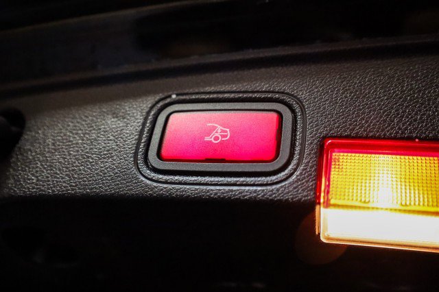 Used 2018 Mercedes-Benz C 300 Cabriolet w/ Premium Package image 29