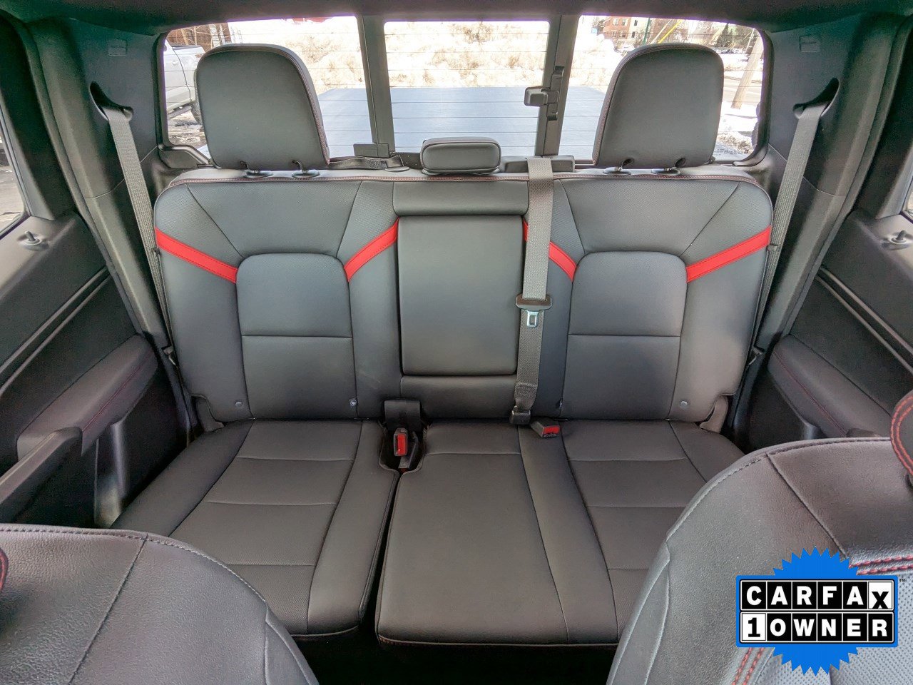 Used 2024 Chevrolet Colorado Z71 w/ Z71 Convenience Package 2 image 11