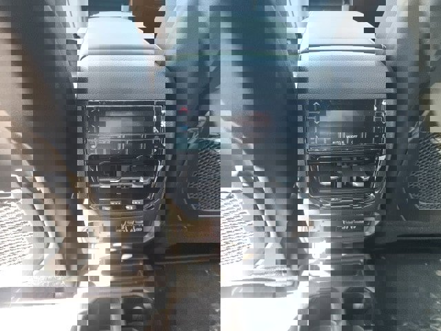 New 2025 Jeep Grand Cherokee L Limited w/ Black Appearance Package image 25