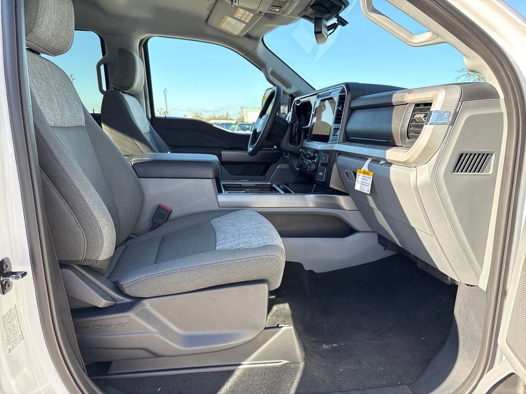 New 2026 Ford F250 XLT w/ XLT Premium Package image 23