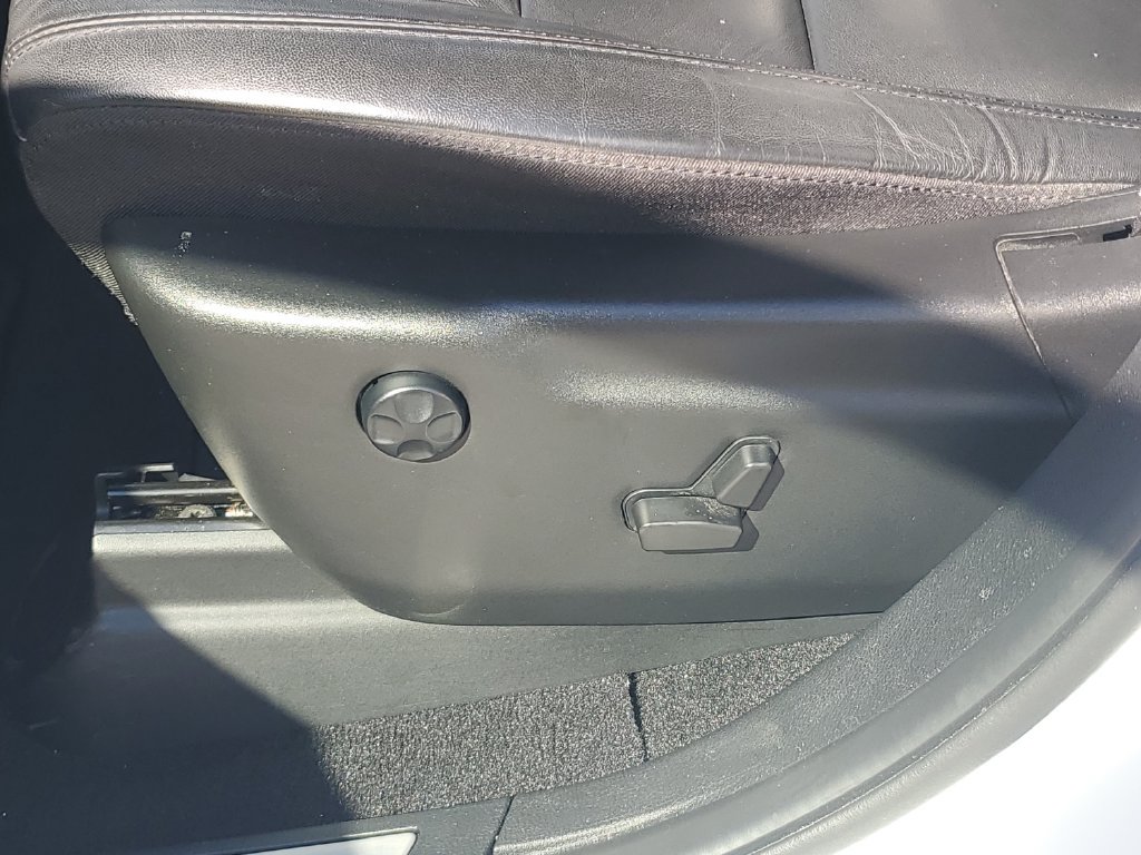 Used 2022 Jeep Grand Cherokee Limited RWD image 16