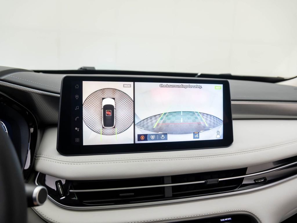 New 2026 INFINITI QX60 Luxe w/ Cargo Package image 24