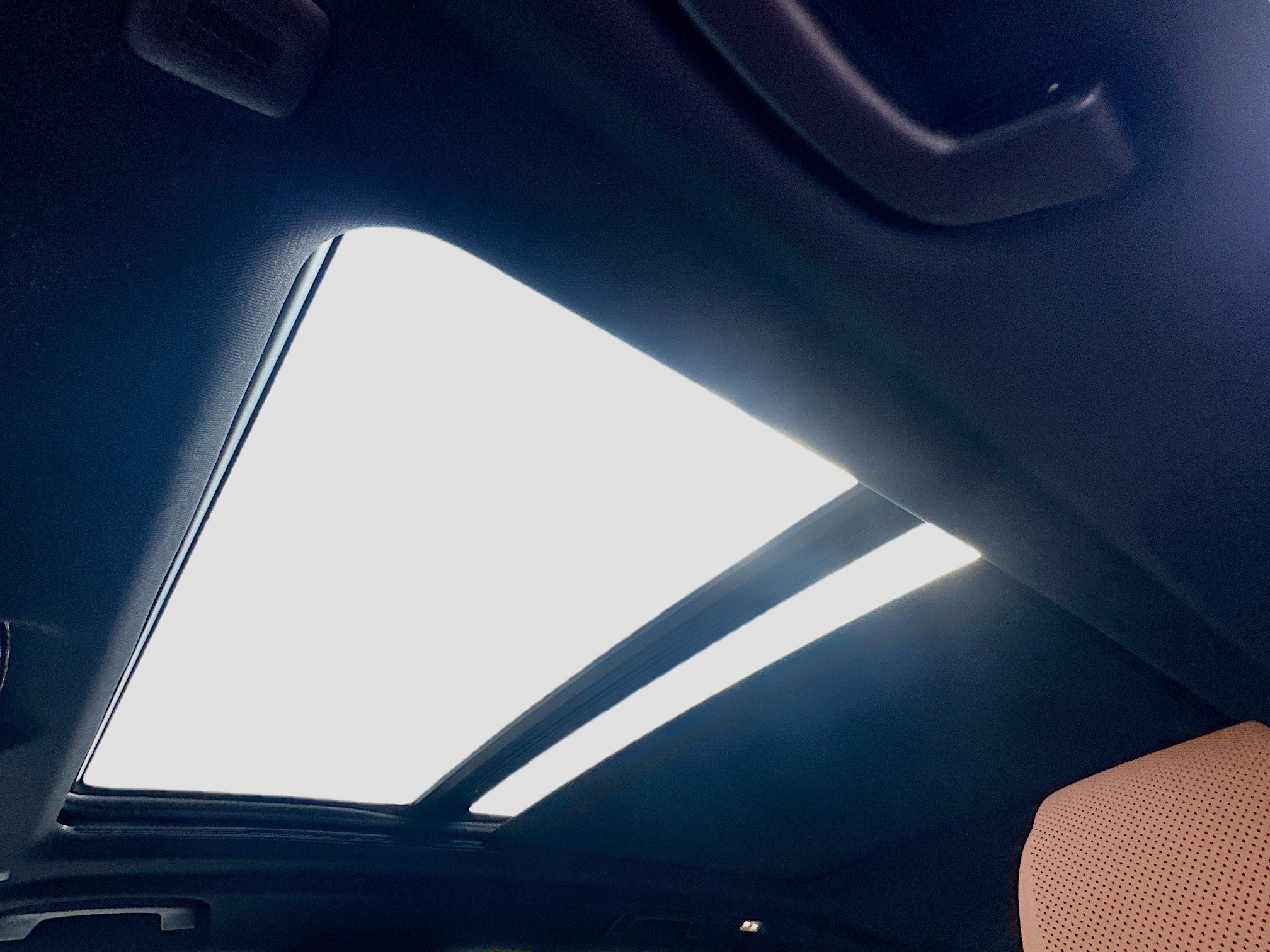 New 2026 BMW X5 sDrive40i image 16