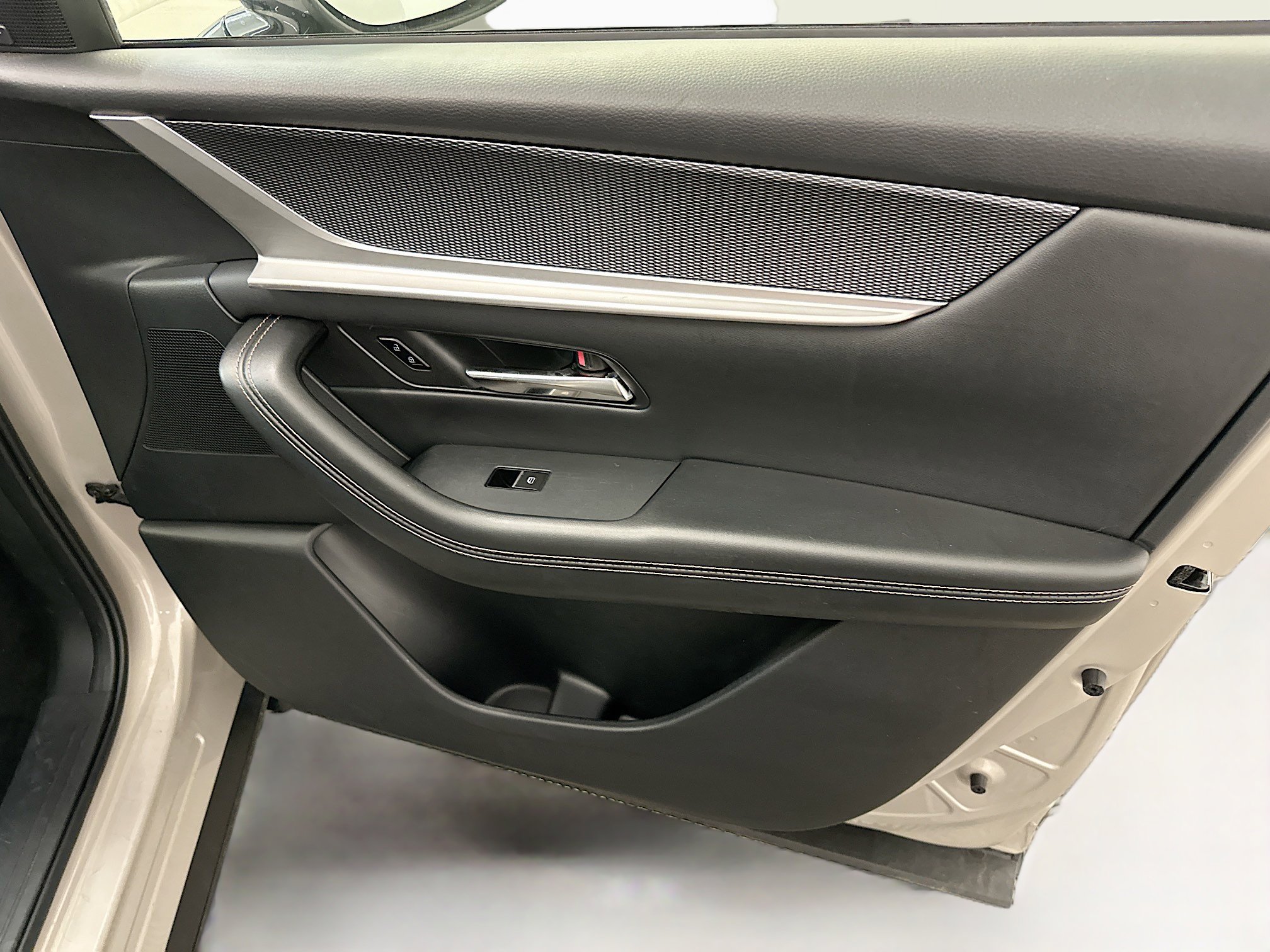 Used 2025 MAZDA CX-90 3.3 Turbo w/ Premium Sport Pkg image 36