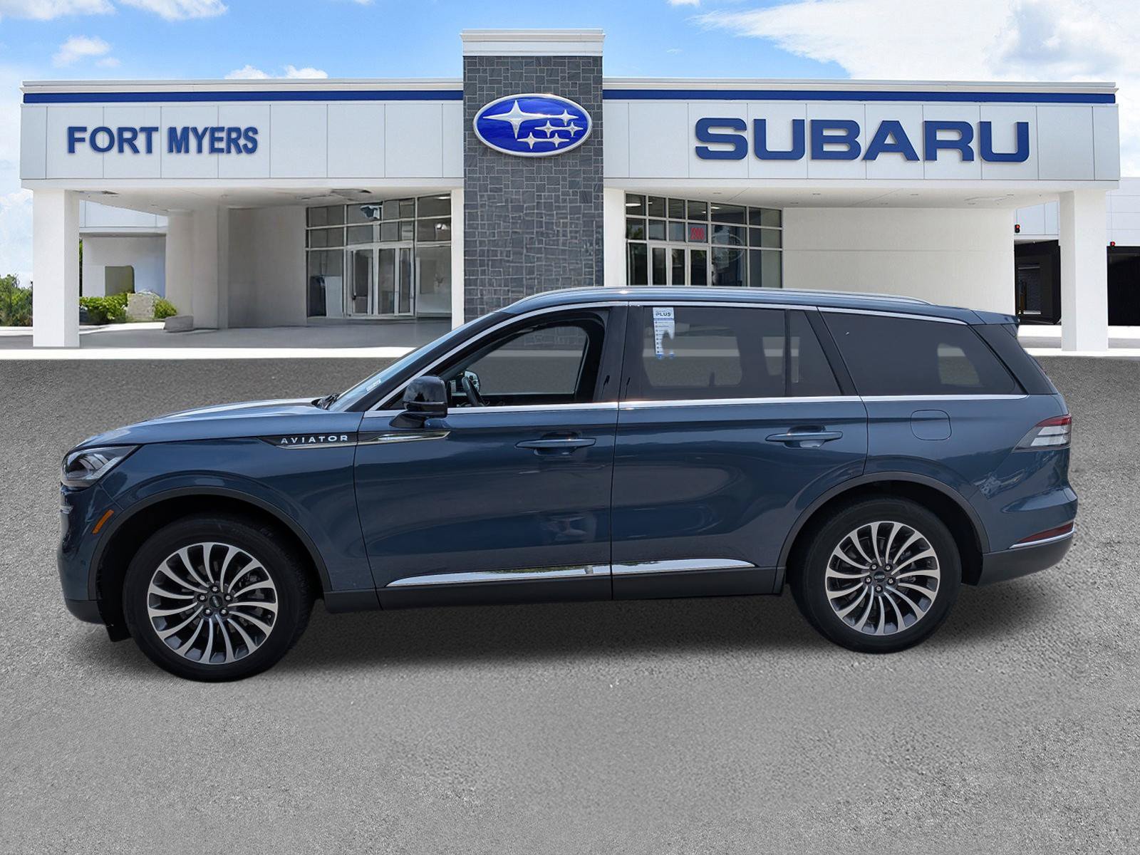 Used 2020 Lincoln Aviator Reserve w/ Equipment Group 201A AWD/4WD image 7