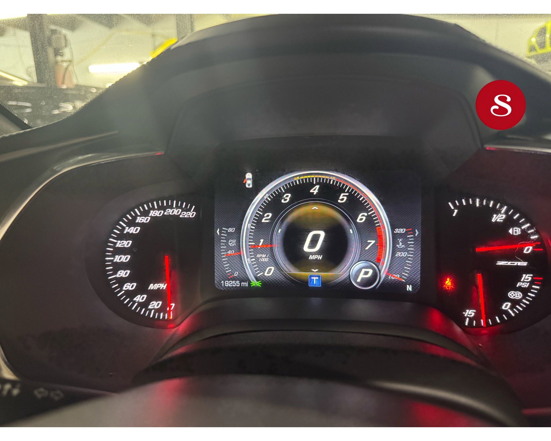 Used 2016 Chevrolet Corvette Z06 w/ 3LZ Preferred Equipment Group image 14