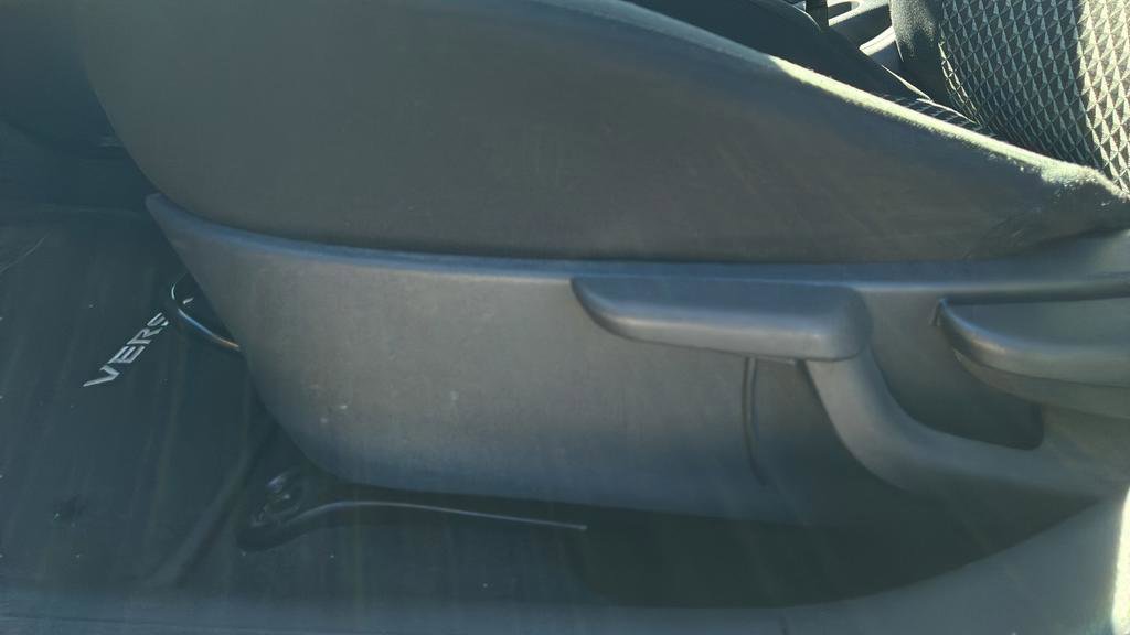 Used 2021 Nissan Versa S image 13