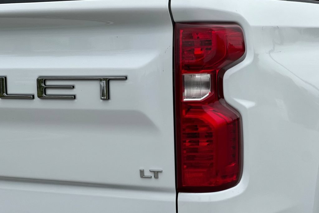 Used 2020 Chevrolet Silverado 1500 LT RWD image 30