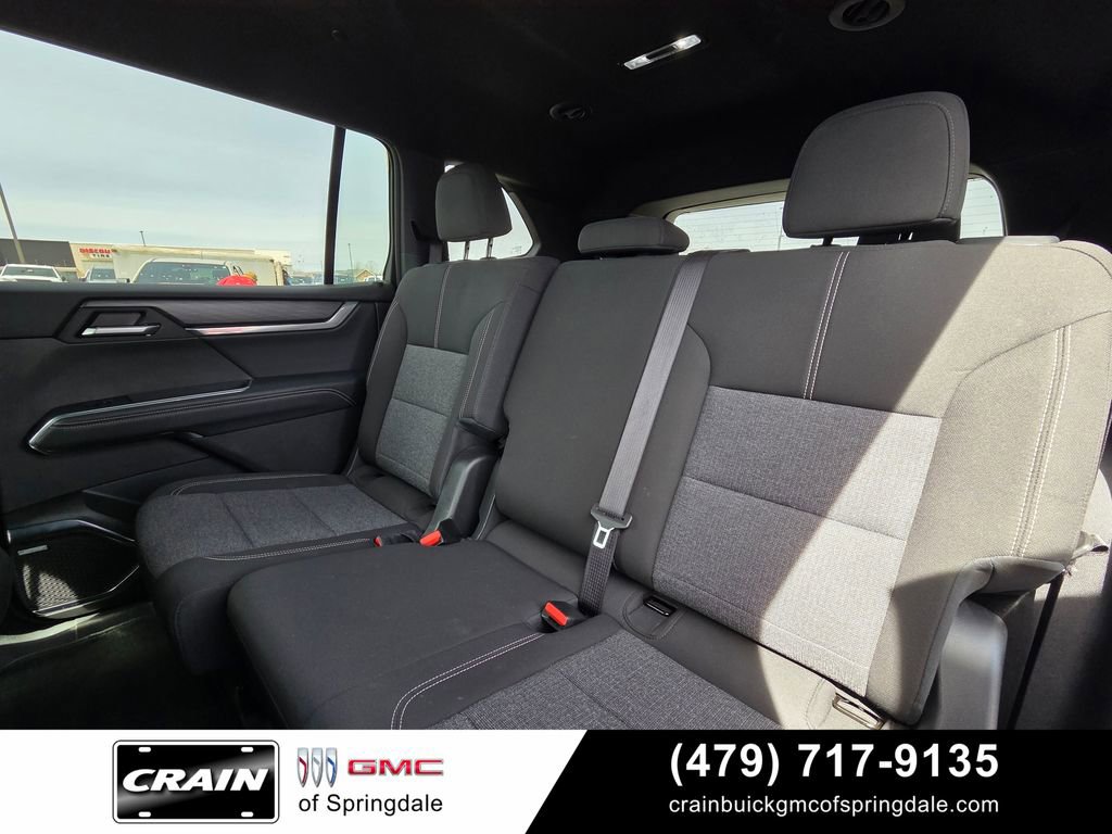 Used 2025 GMC Acadia Elevation FWD image 24