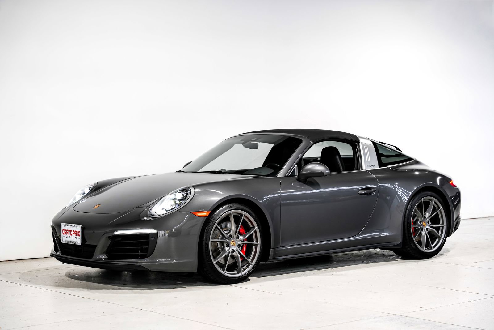 Used 2017 Porsche 911 Targa 4S AWD/4WD image 6