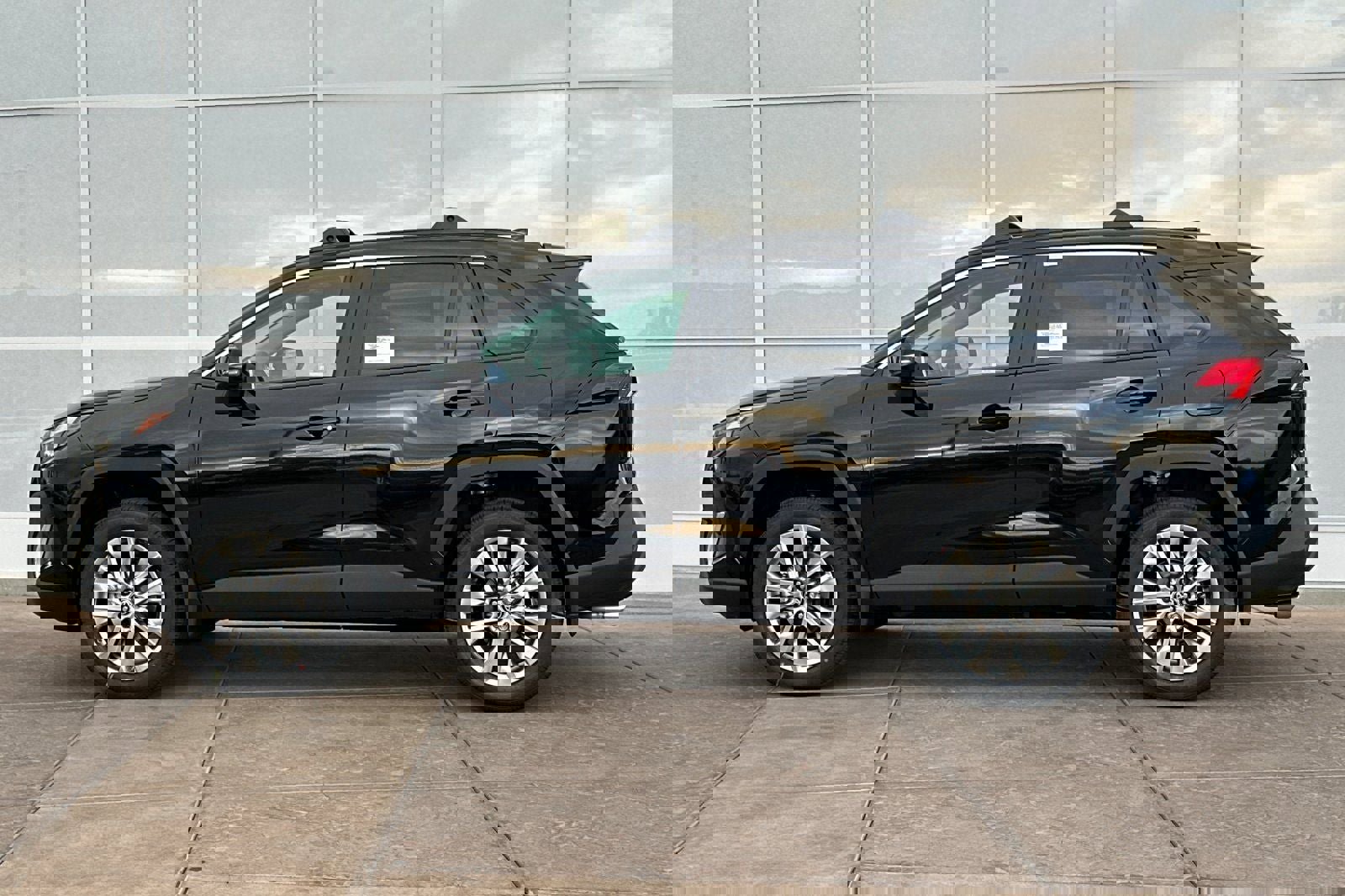 New 2025 Toyota RAV4 XLE Premium image 7