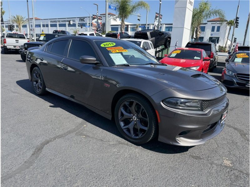 Used 2019 Dodge Charger R/T RWD image 6