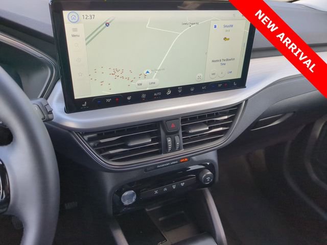 Used 2025 Ford Escape Platinum image 17