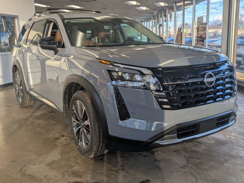 New 2026 Nissan Pathfinder Platinum AWD/4WD image 1