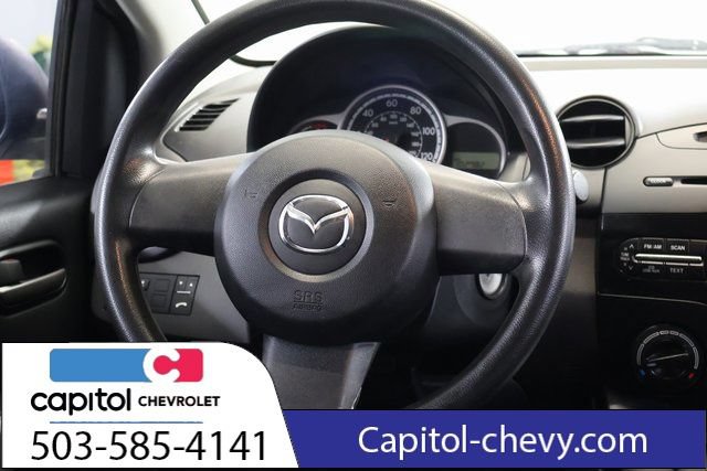 Used 2014 MAZDA MAZDA2 Sport FWD image 16