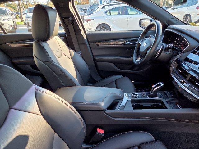 Used 2023 Cadillac CT5 V w/ Premium Package RWD image 27