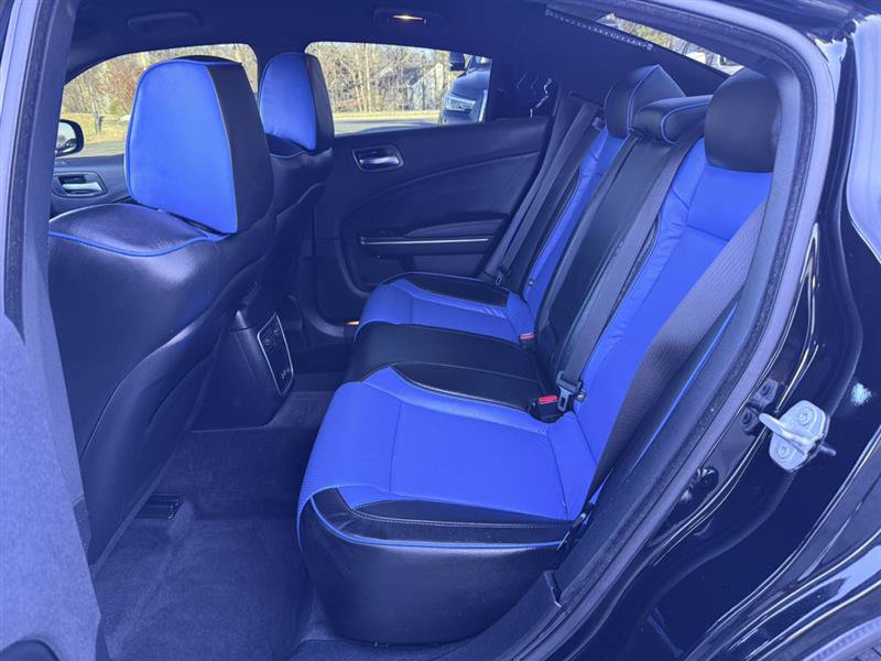 Used 2017 Dodge Charger R/T Scat Pack RWD image 19