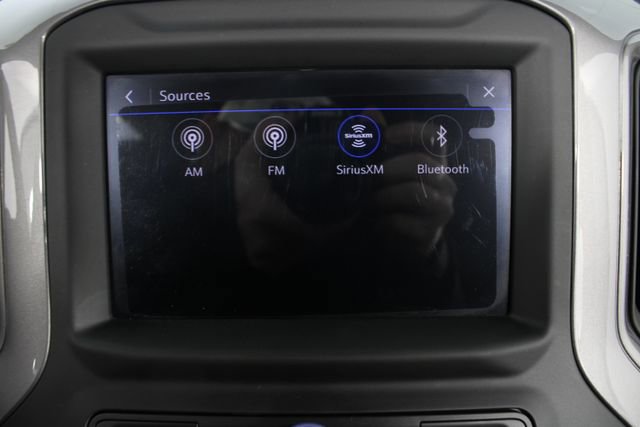 Used 2024 Chevrolet Silverado 1500 Custom Trail Boss w/ LPO, Dark Essentials Package image 5