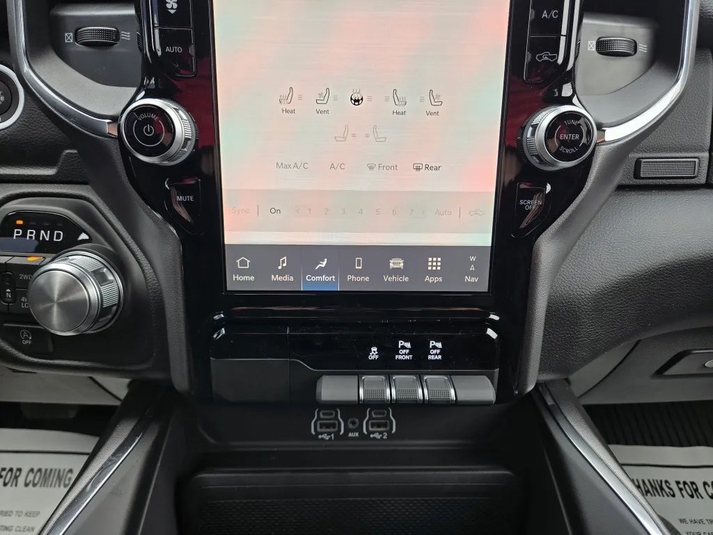 New 2026 RAM 1500 Laramie AWD/4WD image 21
