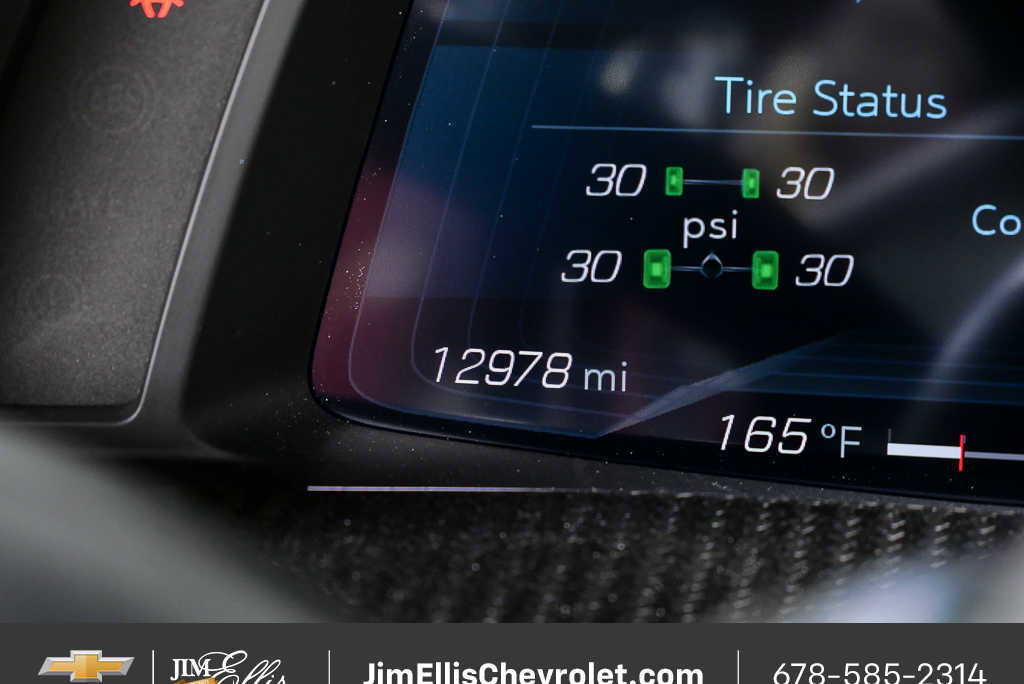 Used 2024 Chevrolet Corvette Stingray Premium Conv w/ Z51 Performance Package RWD image 24