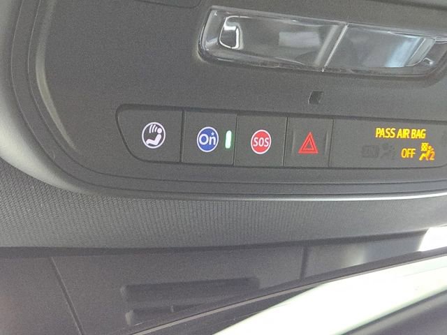 New 2026 Chevrolet Equinox EV LT image 20