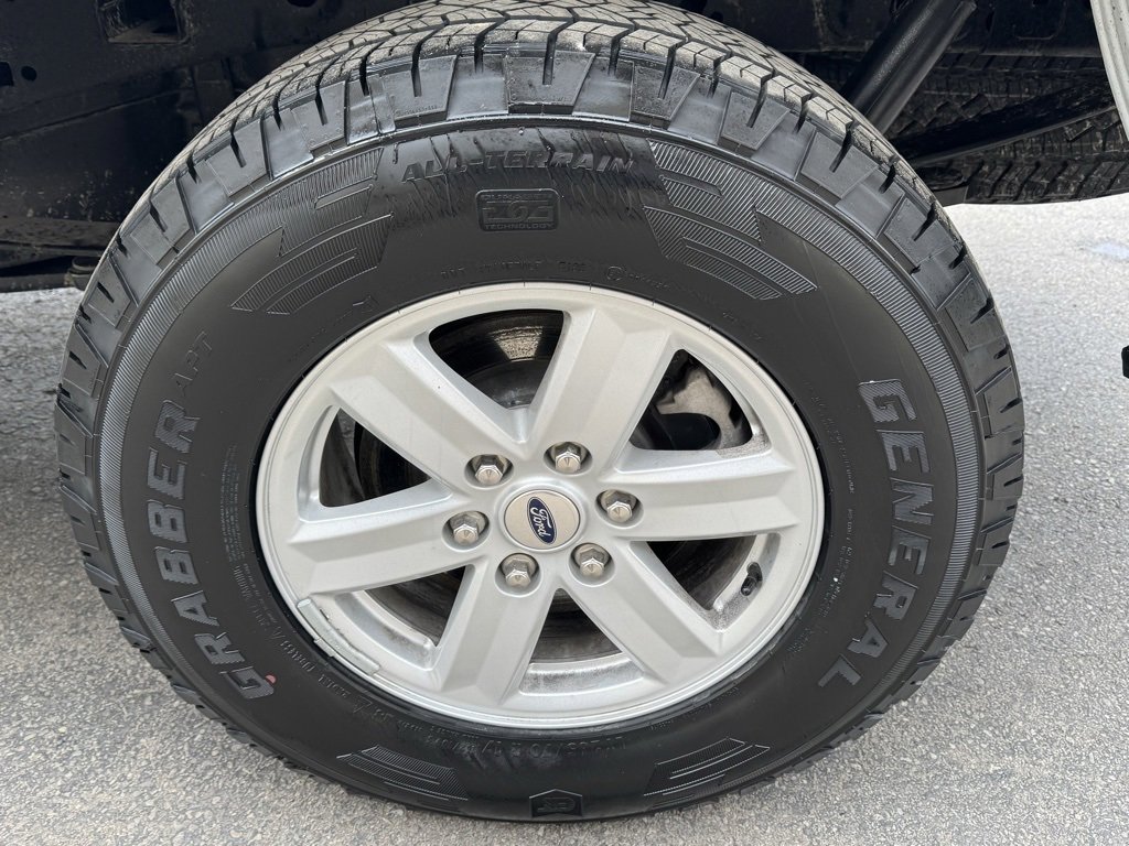 Used 2023 Ford F150 XLT image 40