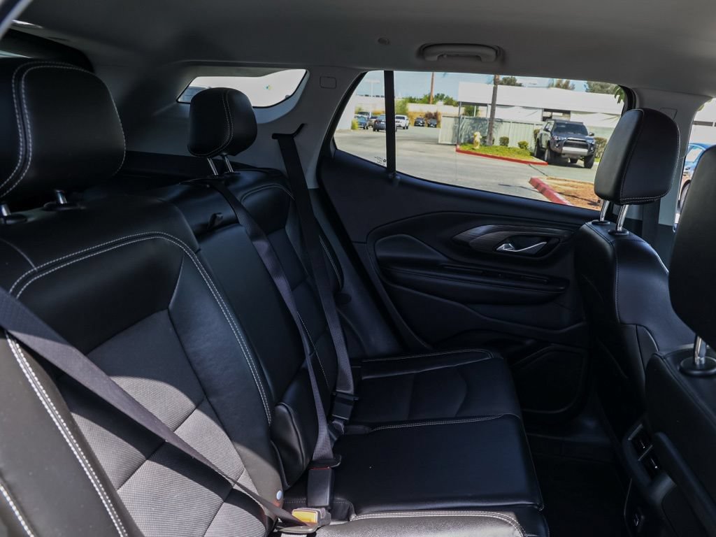 Used 2022 GMC Terrain SLT FWD image 18