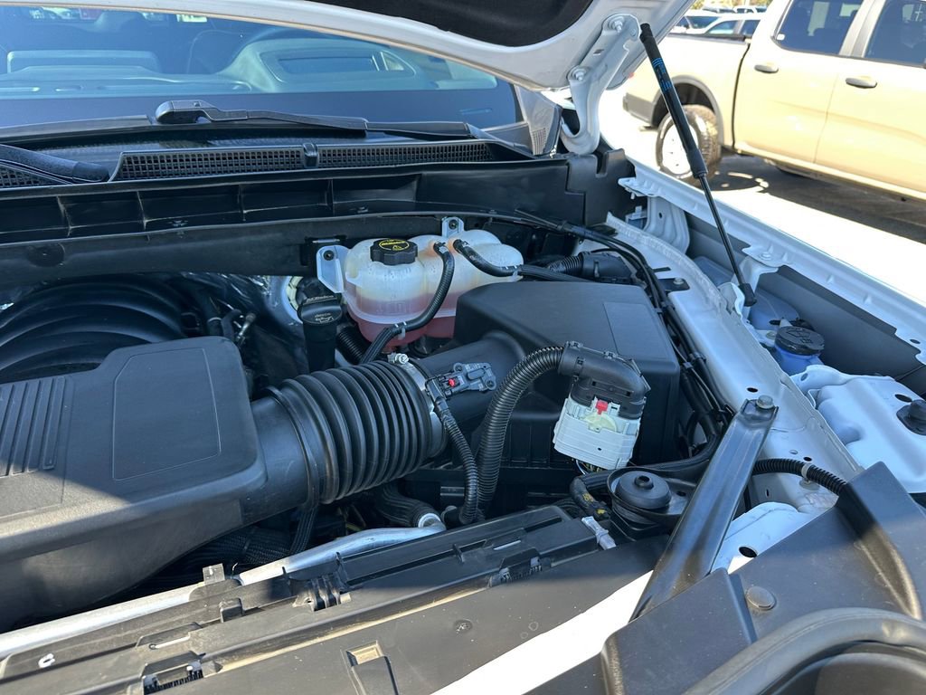 Used 2024 GMC Yukon AT4 w/ AT4 Premium Package image 21