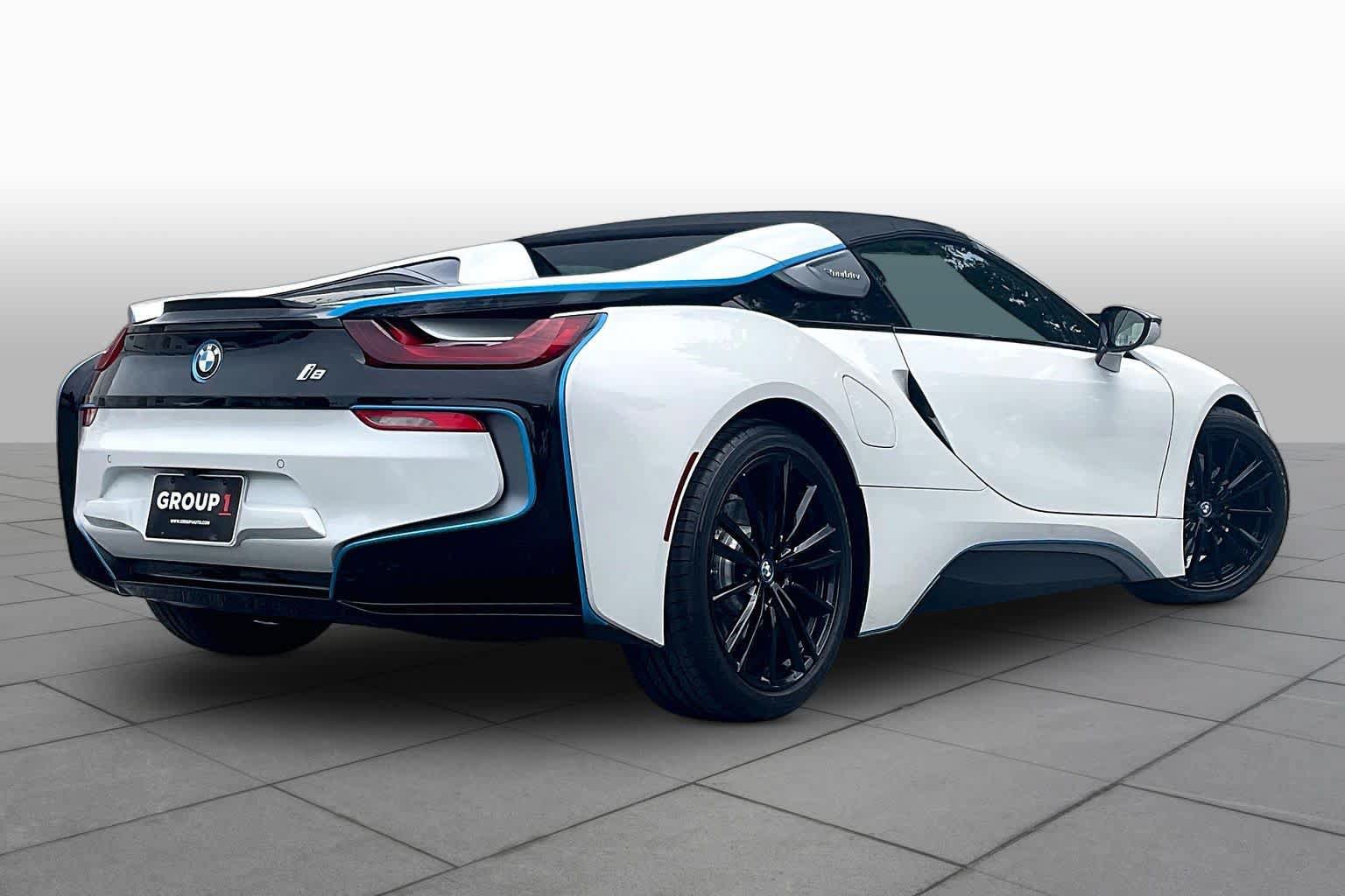 Used 2019 BMW i8 Roadster AWD/4WD image 11