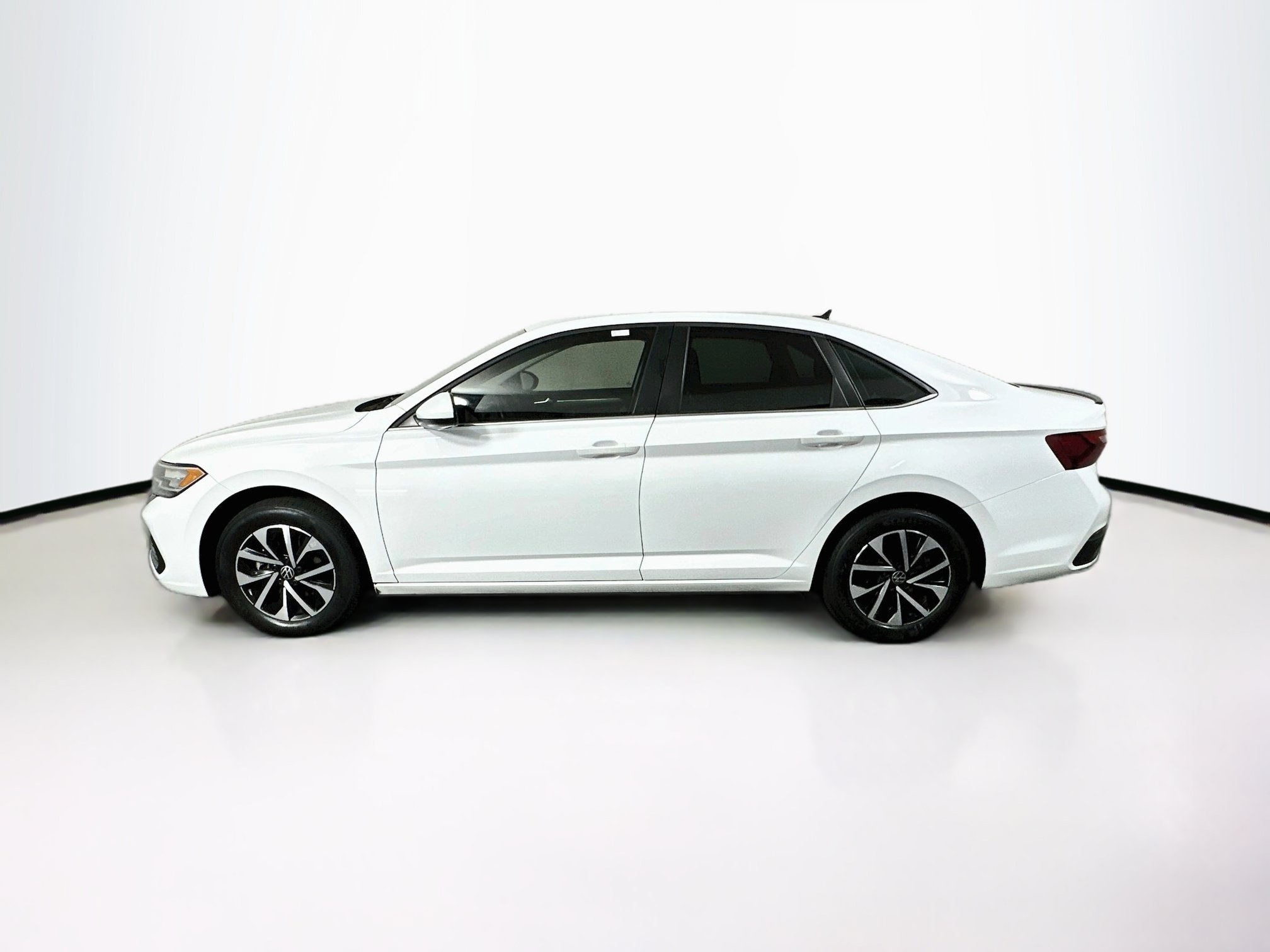 Used 2023 Volkswagen Jetta S w/ IQ.Drive Package FWD image 4