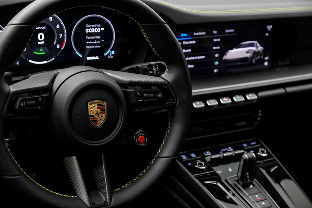 Used 2026 Porsche 911 Carrera GTS RWD image 23