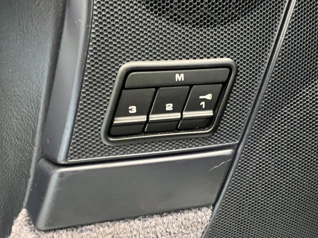 Used 2005 Porsche 911 Carrera S image 25