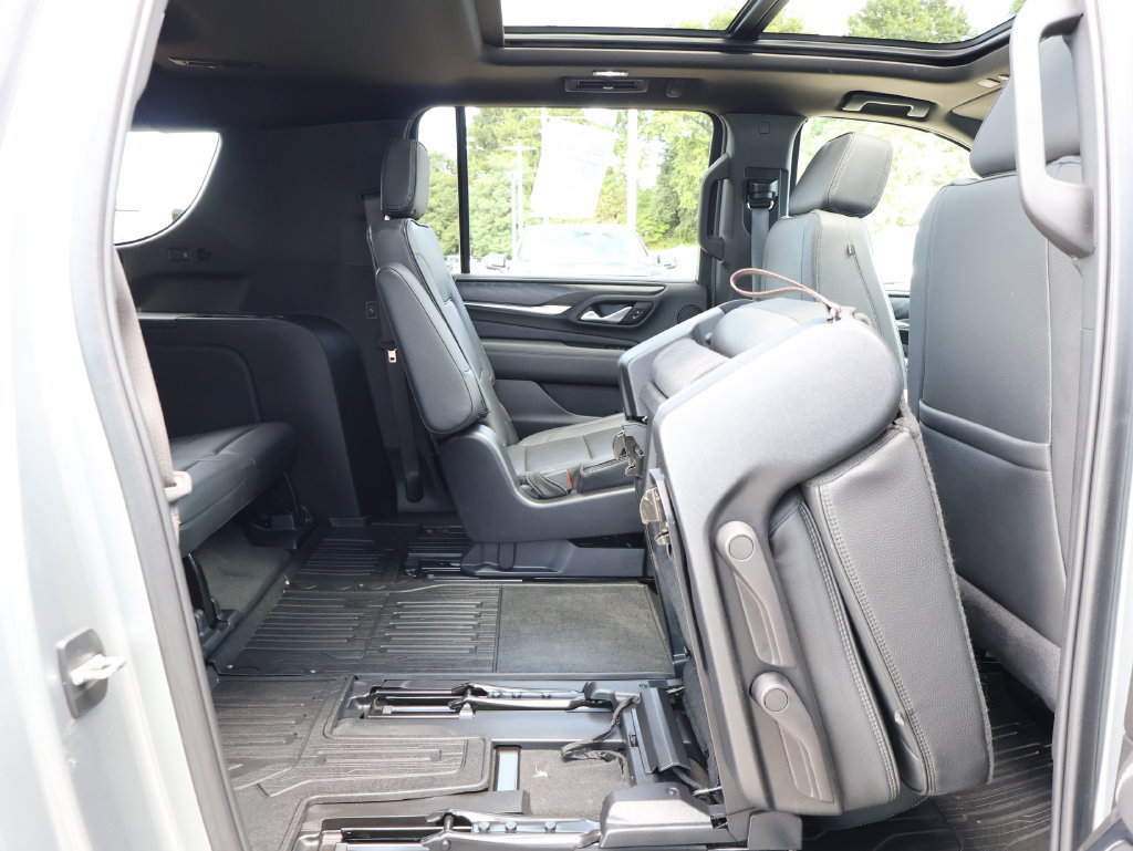 Certified 2024 GMC Yukon XL Denali AWD/4WD image 41