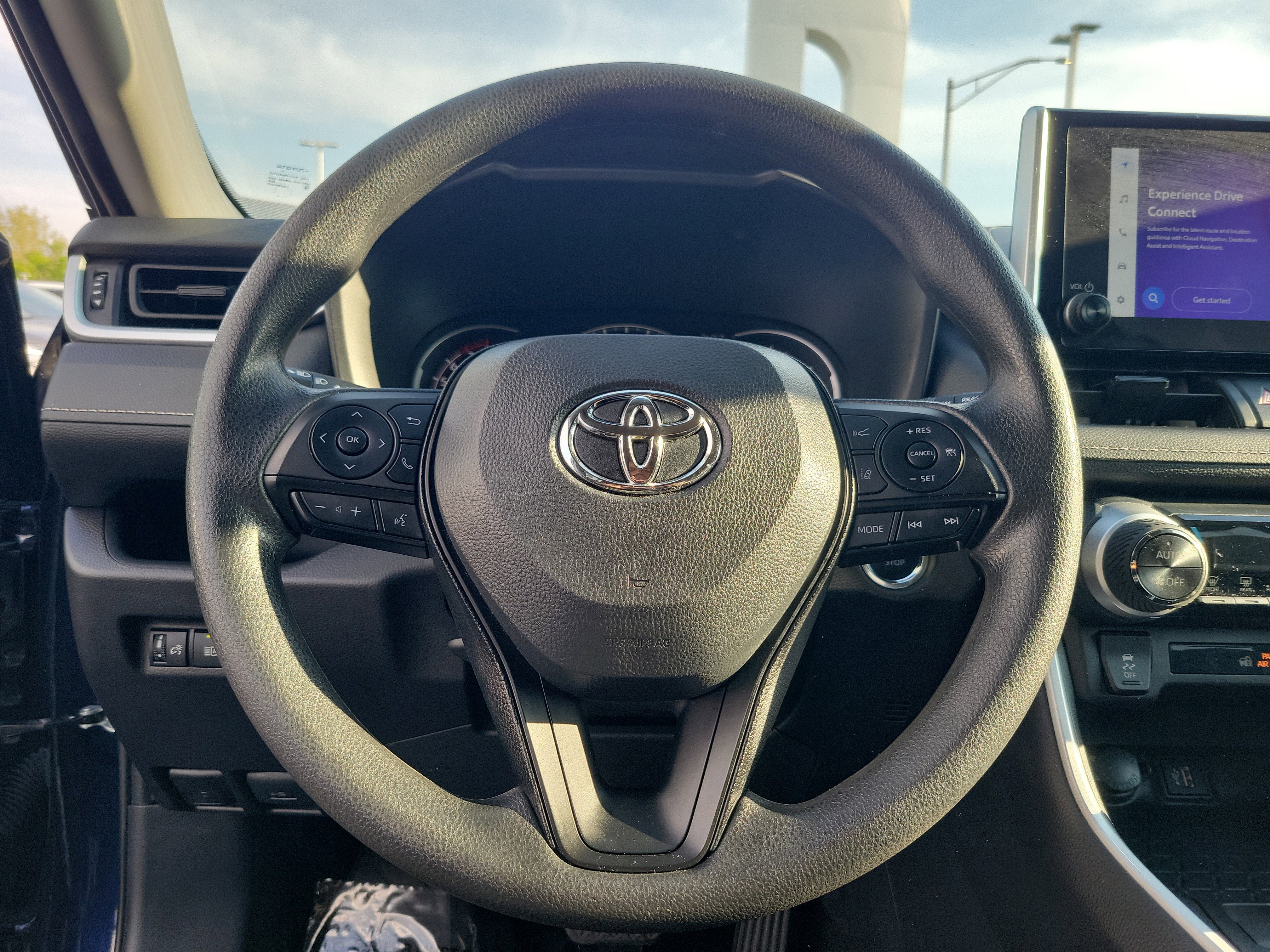 Certified 2025 Toyota RAV4 XLE AWD/4WD image 21