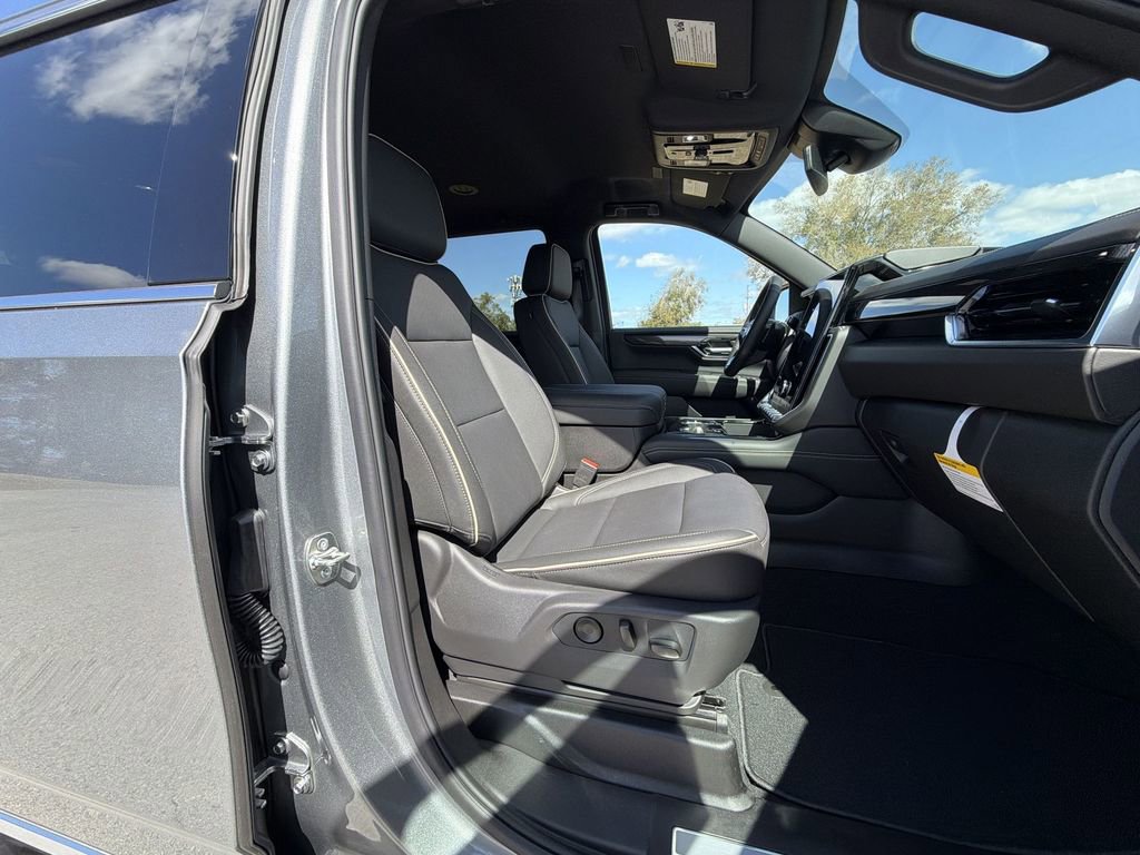 New 2026 GMC Yukon Elevation image 32