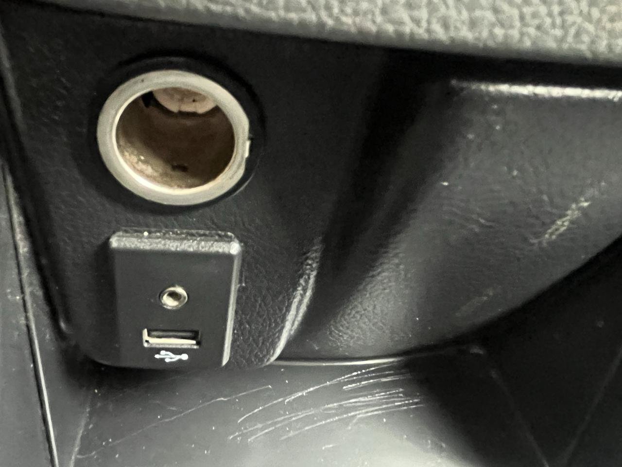Used 2019 Nissan NV200 SV w/ Back Door Glass Package FWD image 21