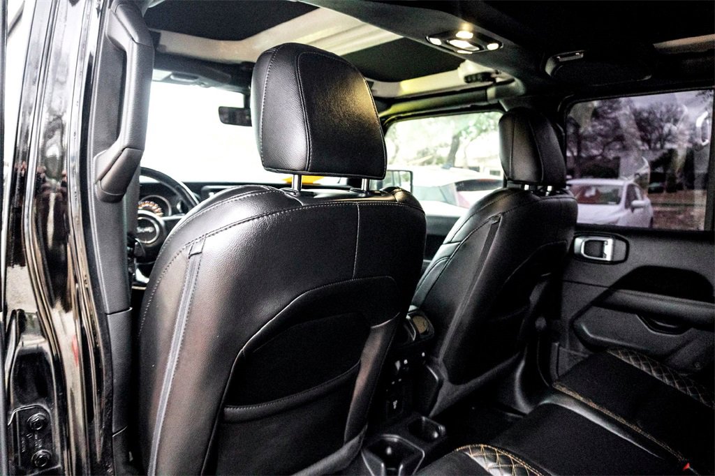 Used 2021 Jeep Gladiator Overland image 28