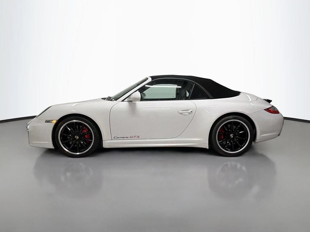 Used 2012 Porsche 911 Carrera GTS RWD image 2