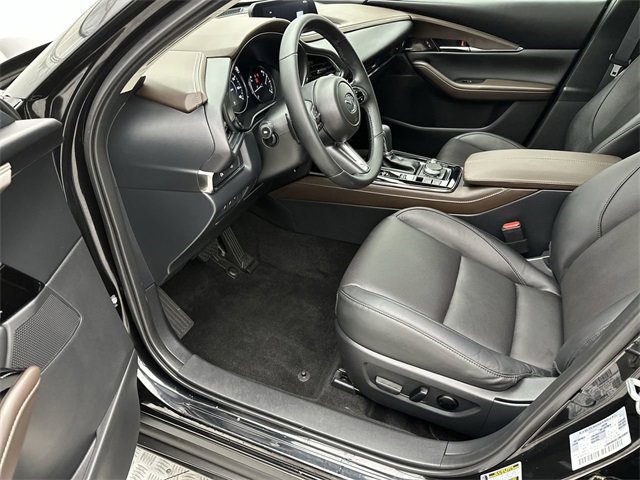 Certified 2025 MAZDA CX-30 AWD 2.5 S w/ Premium Package image 11