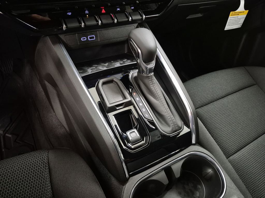 New 2026 GMC Canyon Elevation w/ Convenience Package image 16