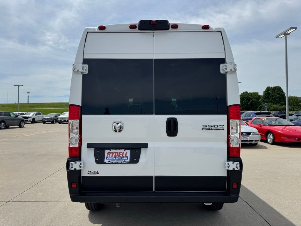 New 2025 RAM ProMaster 3500 w/ Quick Order Package 22G SLT image 11