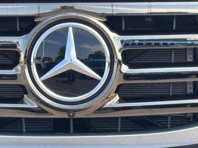 New 2026 Mercedes-Benz GLS 450 4MATIC image 3