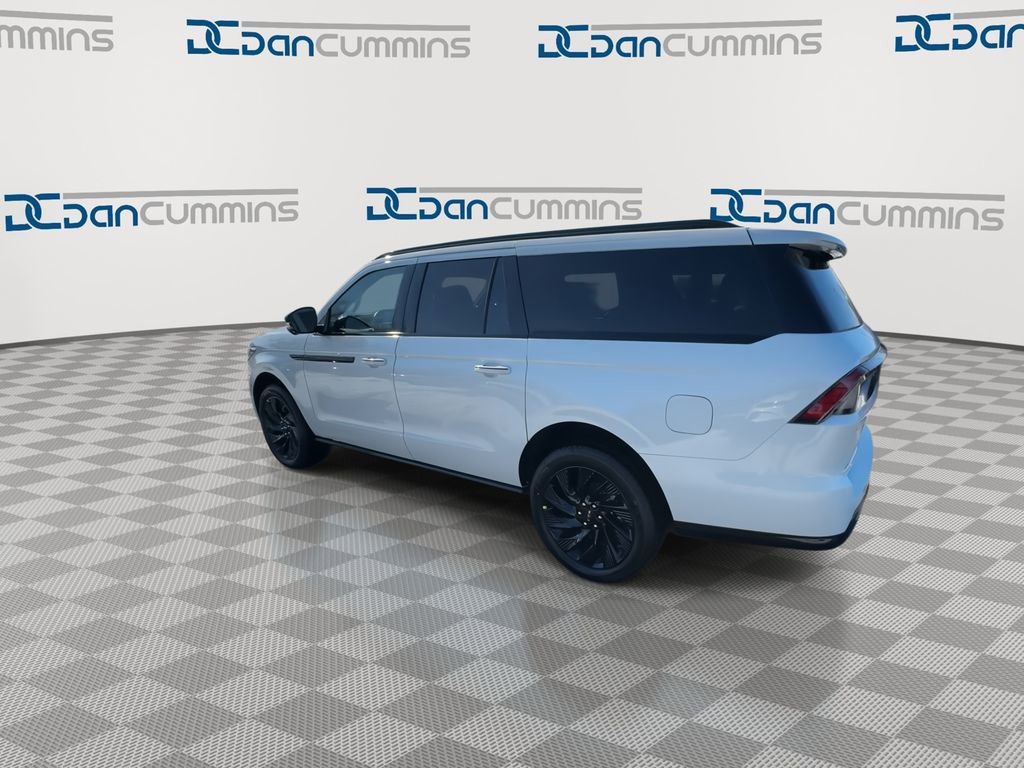 New 2026 Lincoln Navigator L Reserve w/ Jet Appearance Package image 6