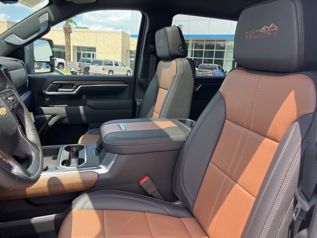 New 2025 Chevrolet Silverado 2500 High Country w/ Technology Package image 22
