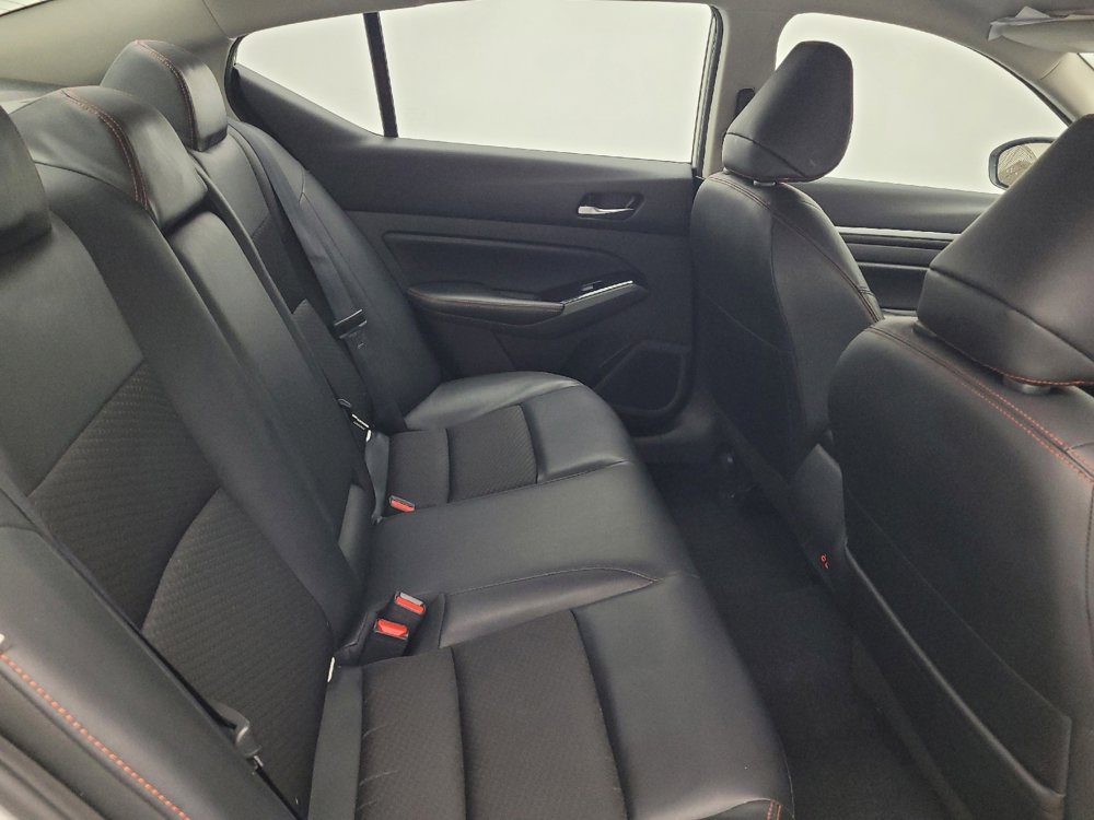 Used 2024 Nissan Altima 2.5 SR image 19