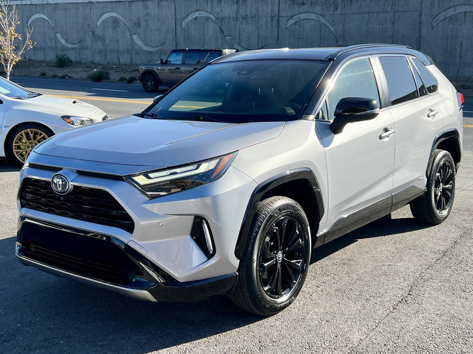 Used 2022 Toyota RAV4 XSE AWD/4WD image 10